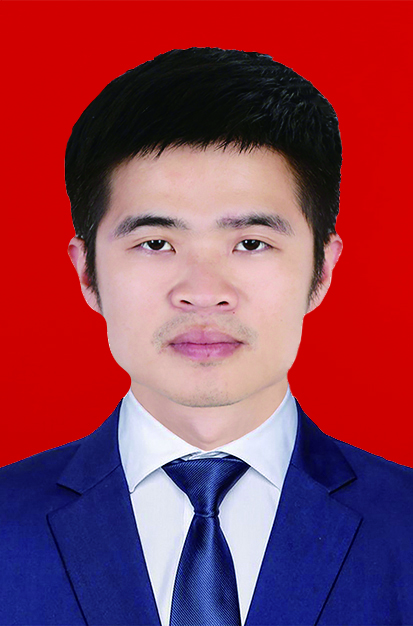 李盛艷（理事長助理）